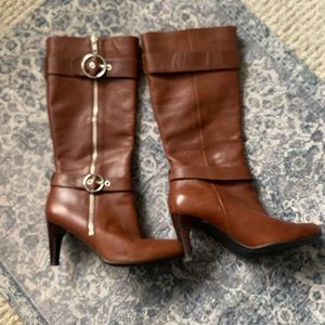 NEW ECCO HEELED BOOTS